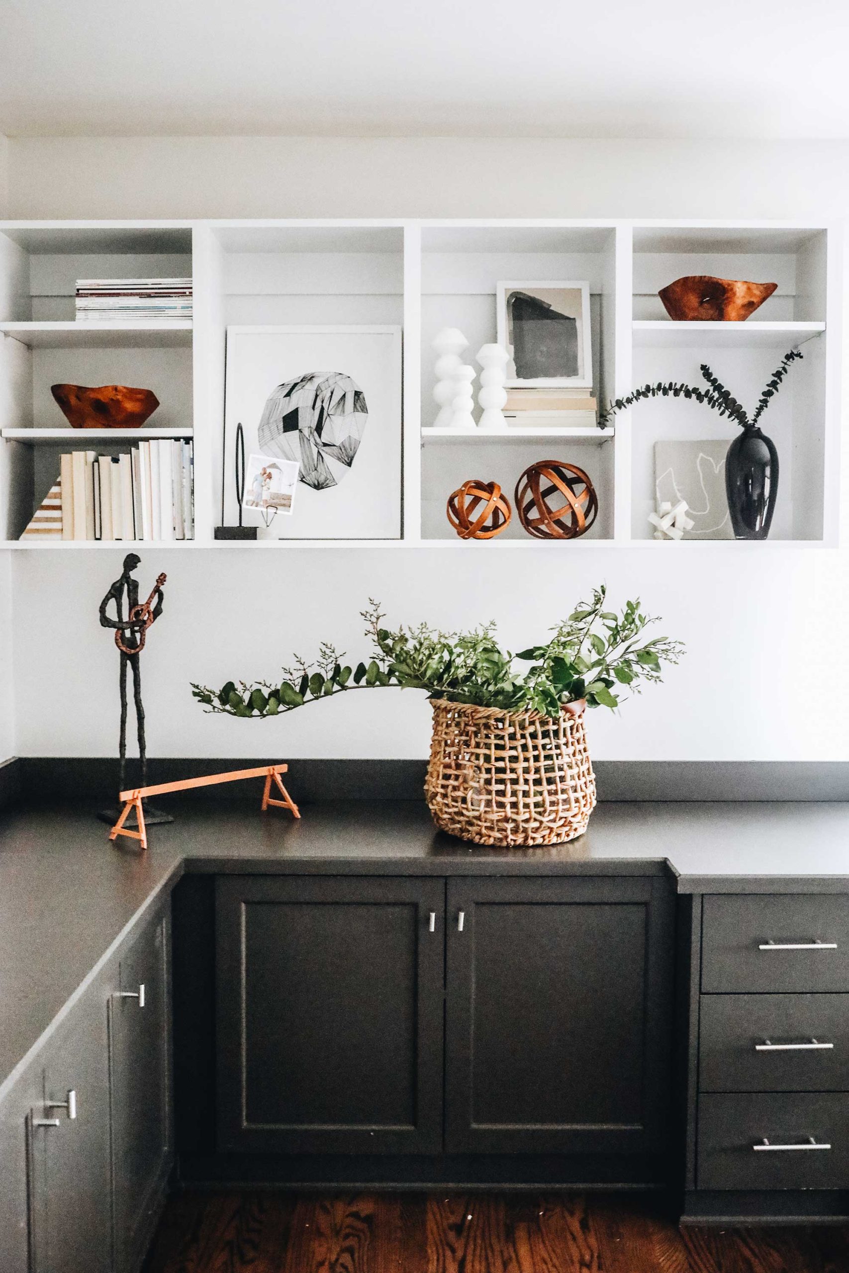 styling a bookshelf