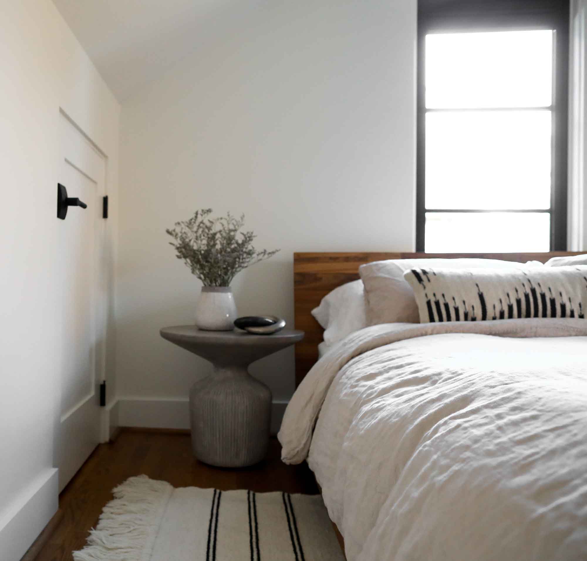 bedroom design by interior designer Patchi Cancado
