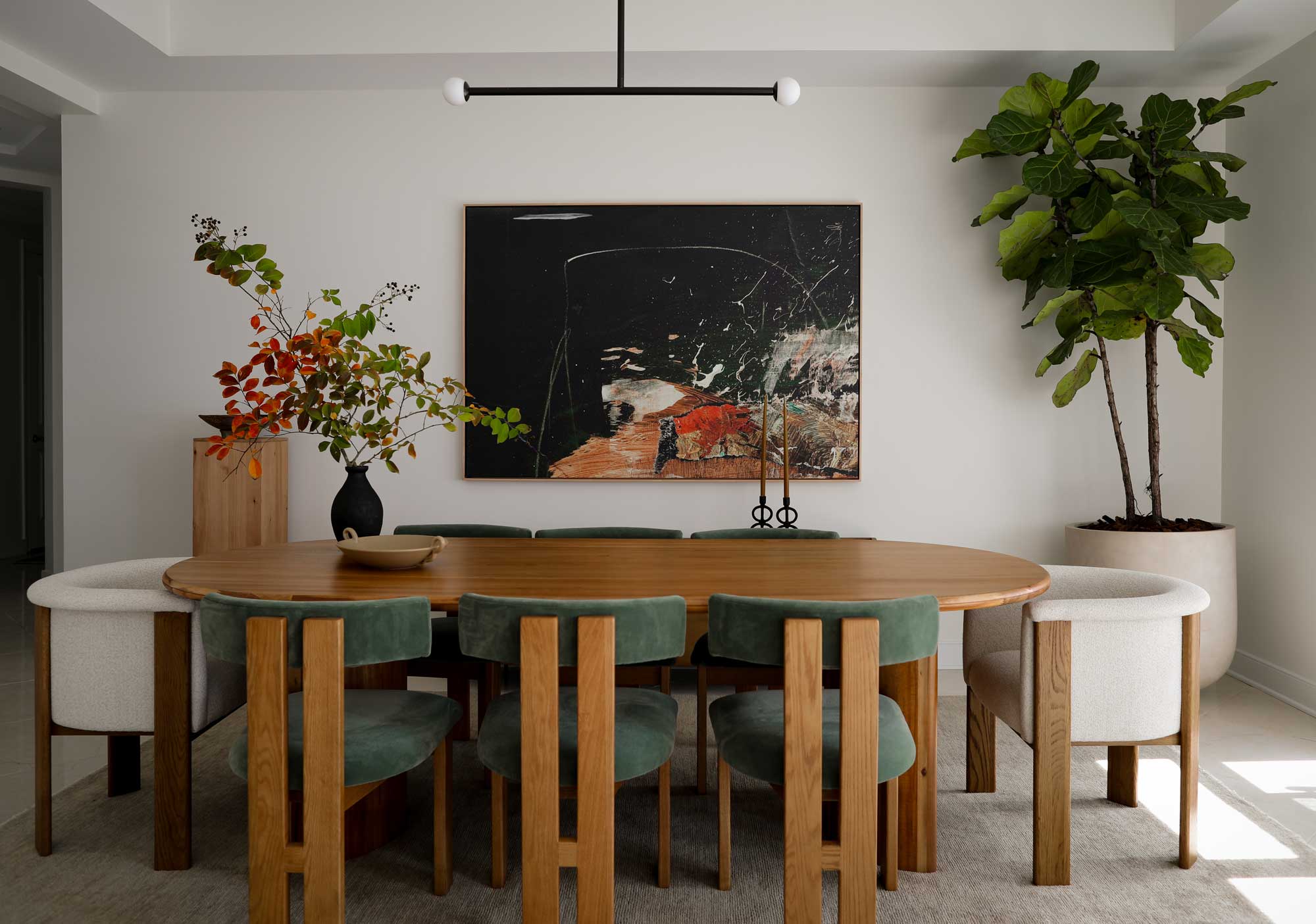 A Bold Dining Room Design in Virginia Beach by Interior Designer Patchi Cancado